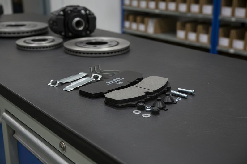 MAN brake pad replacement with BAIYUN Brake heavy-duty pads
