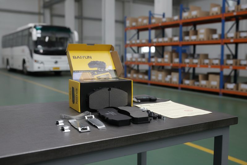 BAIYUN cp2215 brake pad packaging and ECE R90 certification mark for Yutong bus aftermarket
