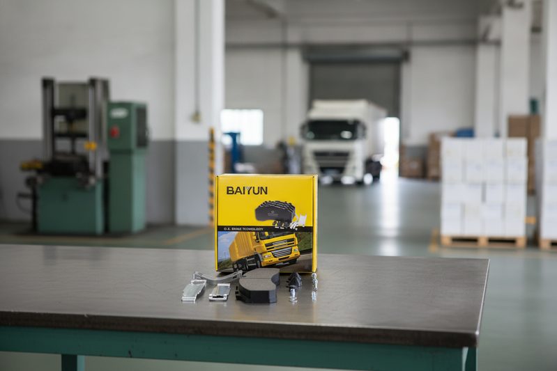 Wholesale brake pads ready for private label packaging in a Chinese factory