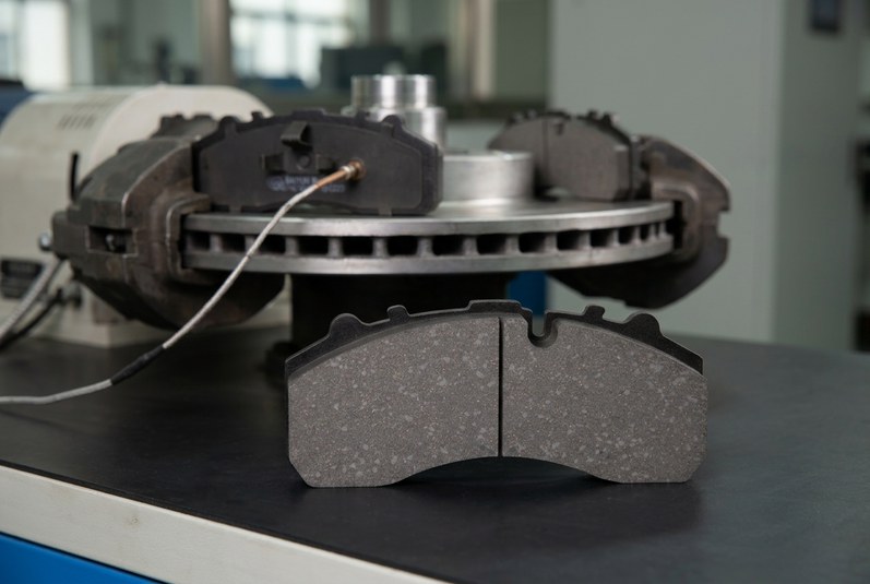 ECE R90 test requirements for commercial vehicle brake pad certification