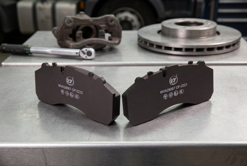 Commercial vehicle brake pad MOQ China inspection with caliper and brake disc