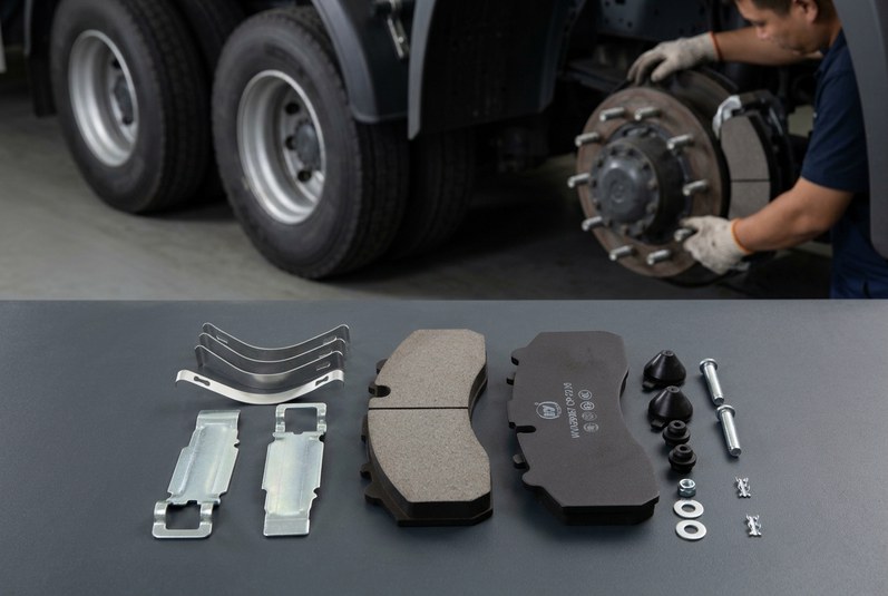 Wholesale commercial vehicle brake pads for fleet maintenance and CVSA compliance