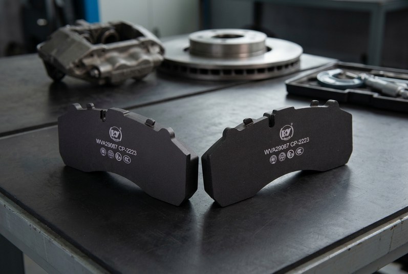 Brake pad performance European commercial vehicles - thickness measurement on CP2223 pad